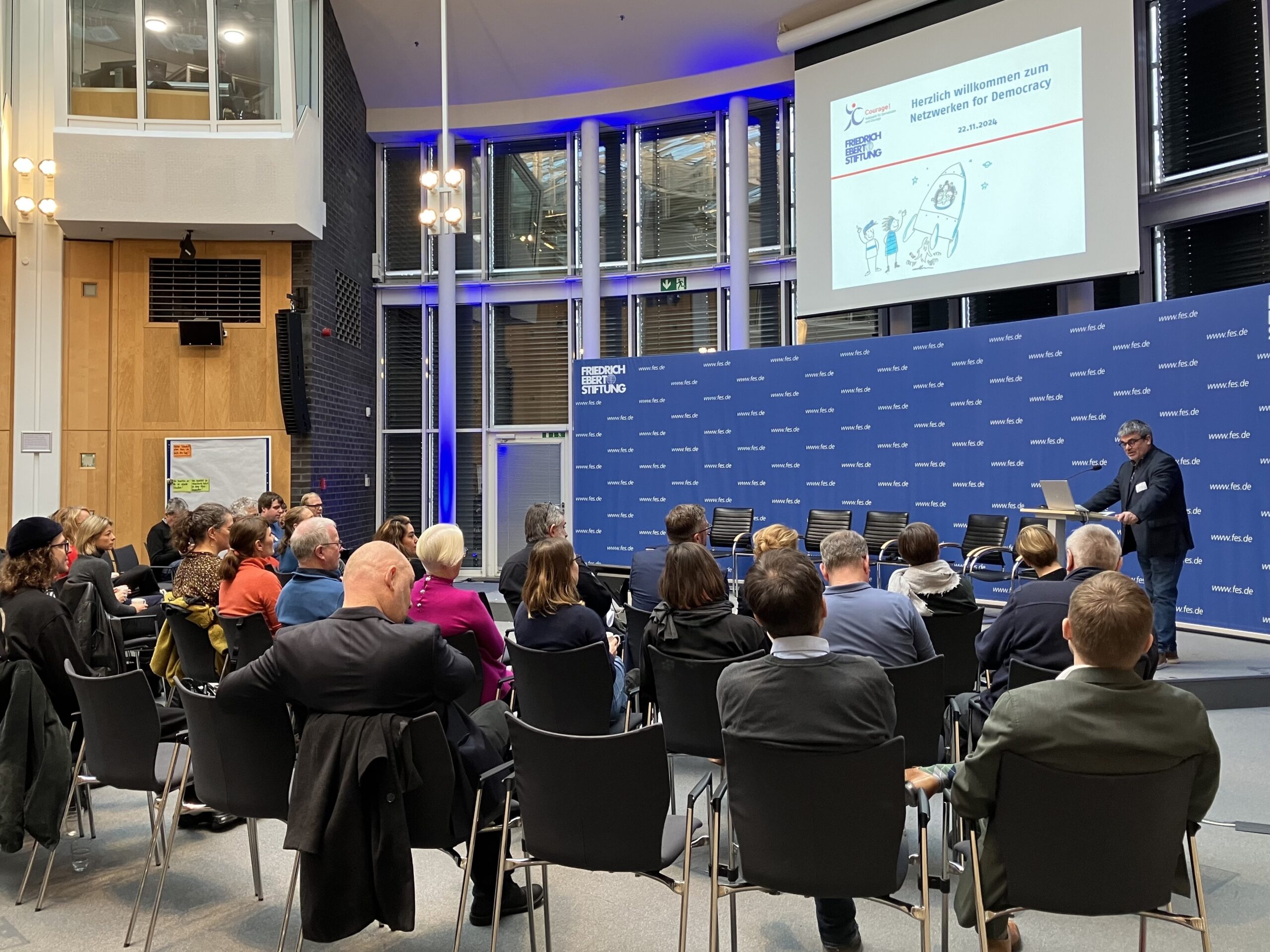 Appell an Bundes- und Landesregierungen
